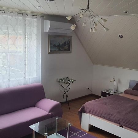 Nettes 2- Zimmer Apartment سيهندي المظهر الخارجي الصورة